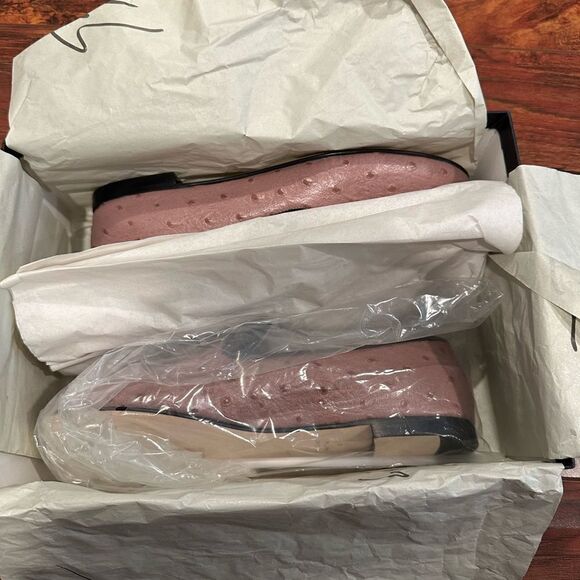 Giuseppe Zanotti Ostrich Textured Leather Slip On Stylish Loafer size 36 or 6 - Picture 11 of 13